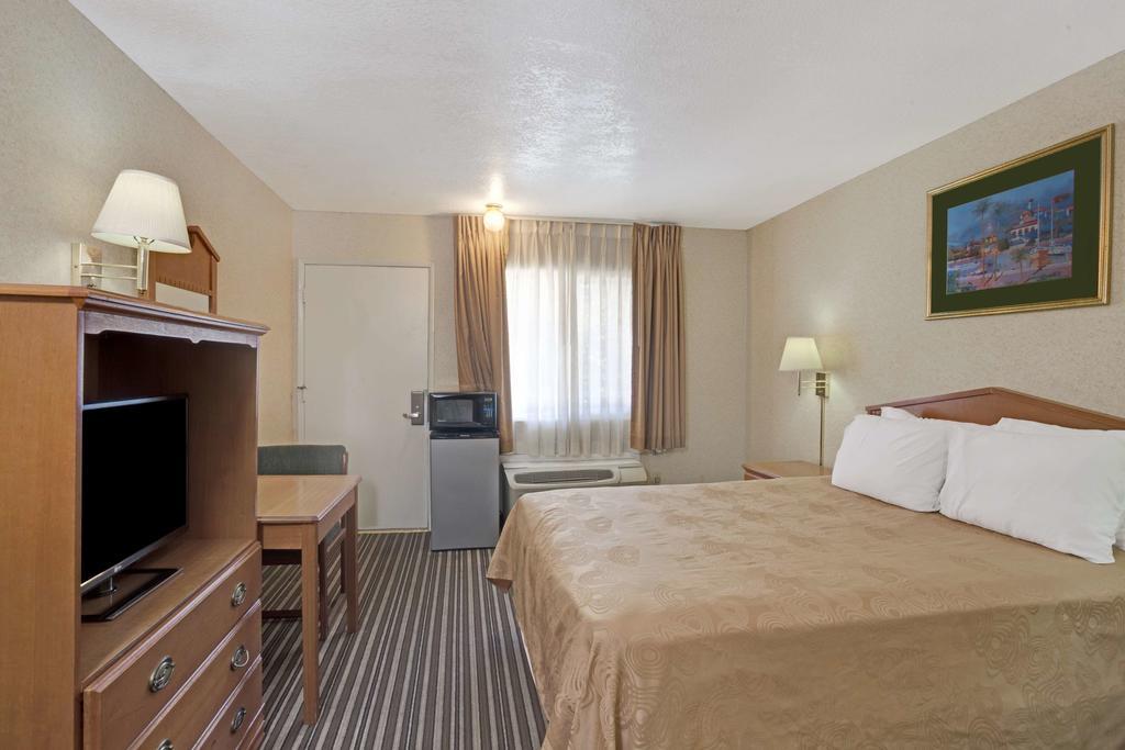Buena Park Inn Exterior photo